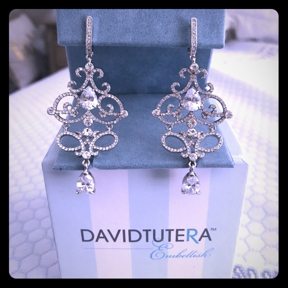 David Tutera earrings